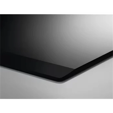 Electrolux EHF6547FXK beépíthető kerámia főzőlap bővíthető főzőzónával