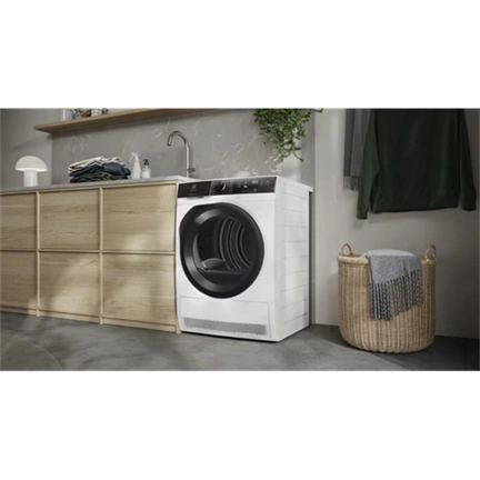 Electrolux EW8D495MCE UltraCare Hőszivattyús szárítógép, 3DSense, C  energiaosztály, 9 kg, inverter motor, Wifi