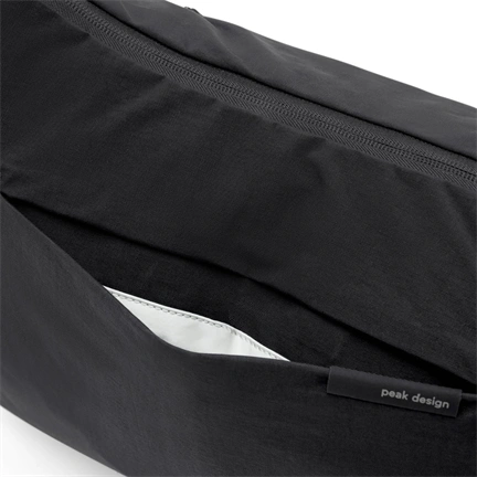 PEAK DESIGN City Crescent 12L - Fekete