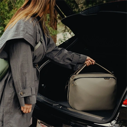 PEAK DESIGN Travel Weekender 25L - Sziklaszürke